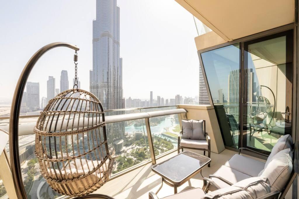 Ferienwohnung Larbi Breathtaking Burj And Fountain View Luxurious 2 Bed Dubai Exterior foto