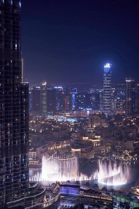 Ferienwohnung Larbi Breathtaking Burj And Fountain View Luxurious 2 Bed Dubai Exterior foto