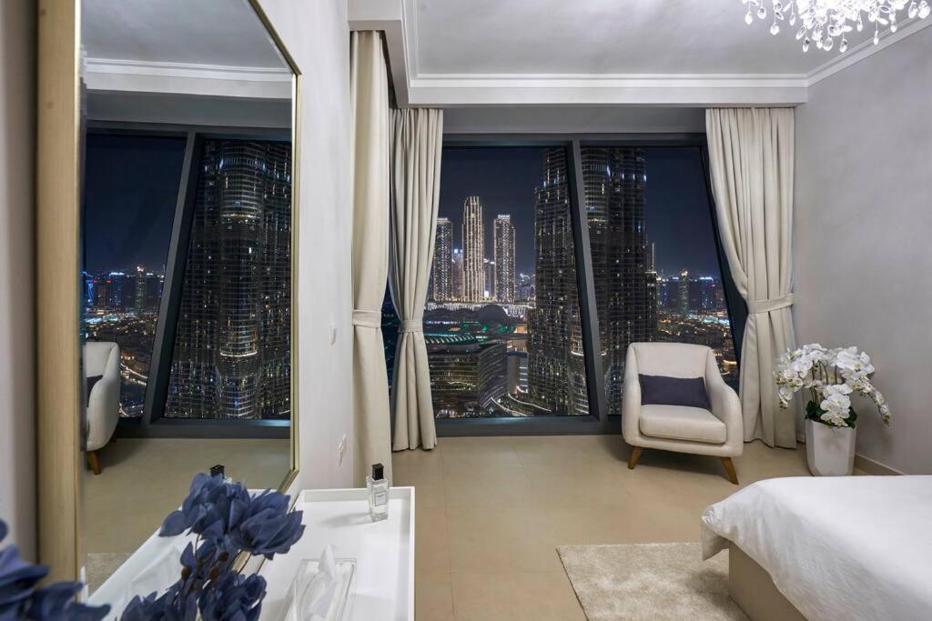 Ferienwohnung Larbi Breathtaking Burj And Fountain View Luxurious 2 Bed Dubai Exterior foto