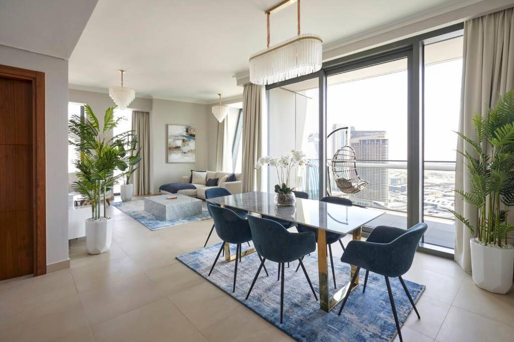 Ferienwohnung Larbi Breathtaking Burj And Fountain View Luxurious 2 Bed Dubai Exterior foto